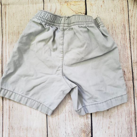 CARTER'S boys gray shorts 24M - Picture 3 of 3